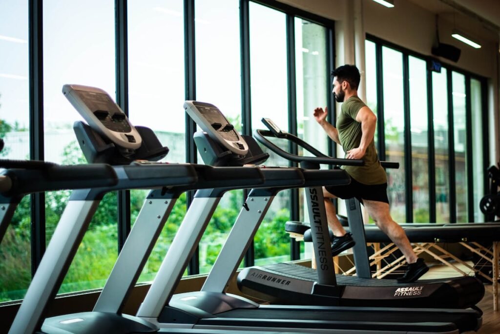 benefits of joining a gym lumolog